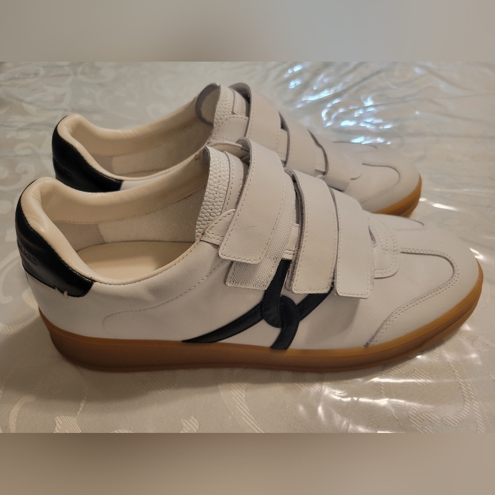 Veronica Beard White and Black Sneakers - Picture 2 of 7